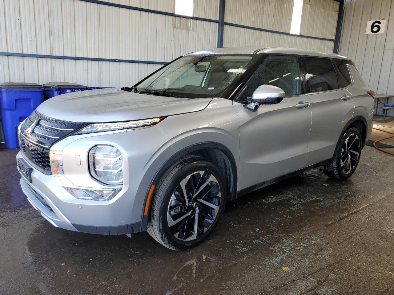 MITSUBISHI OUTLANDER 2023