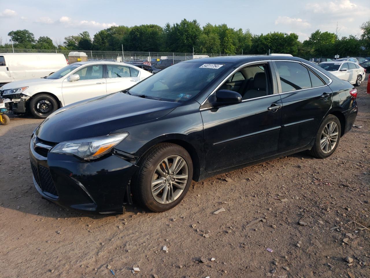 TOYOTA CAMRY 2016