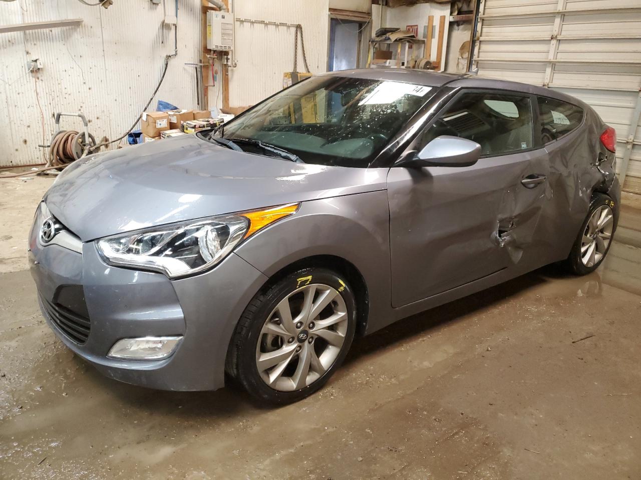 HYUNDAI VELOSTER 2017