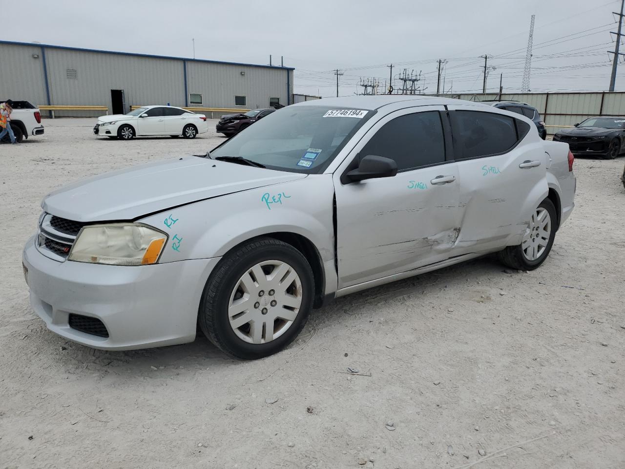 DODGE AVENGER SE 2012