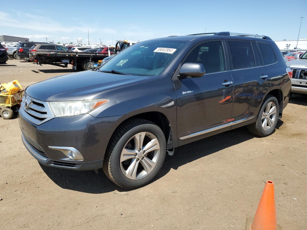 TOYOTA HIGHLANDER 2013