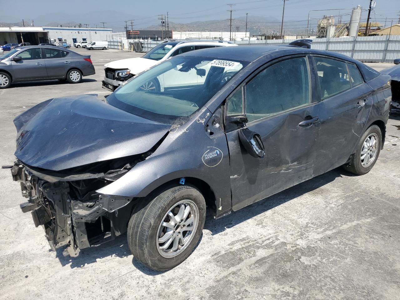TOYOTA PRIUS 2017