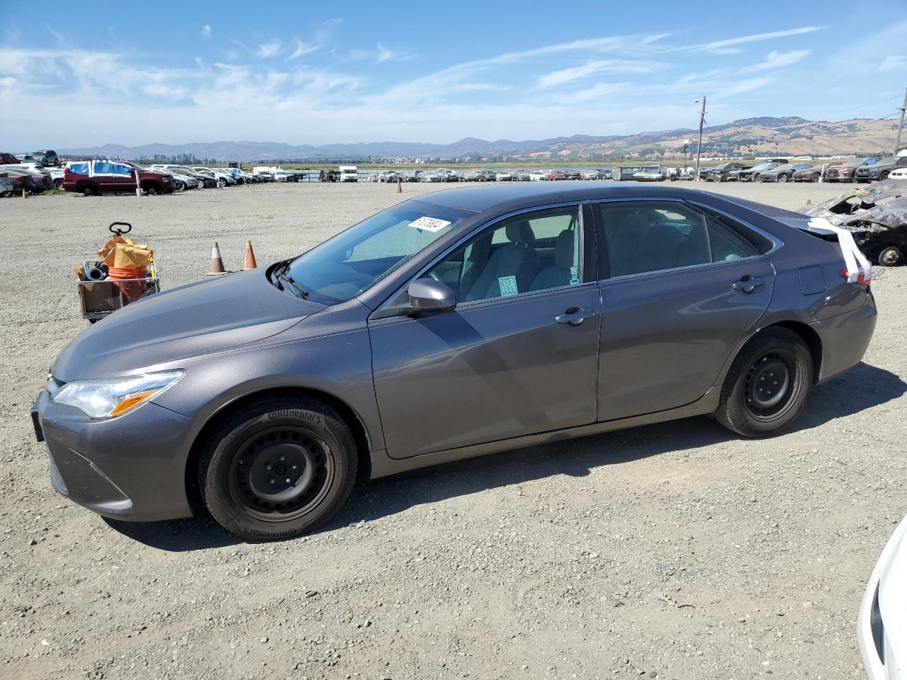TOYOTA CAMRY LE 2017