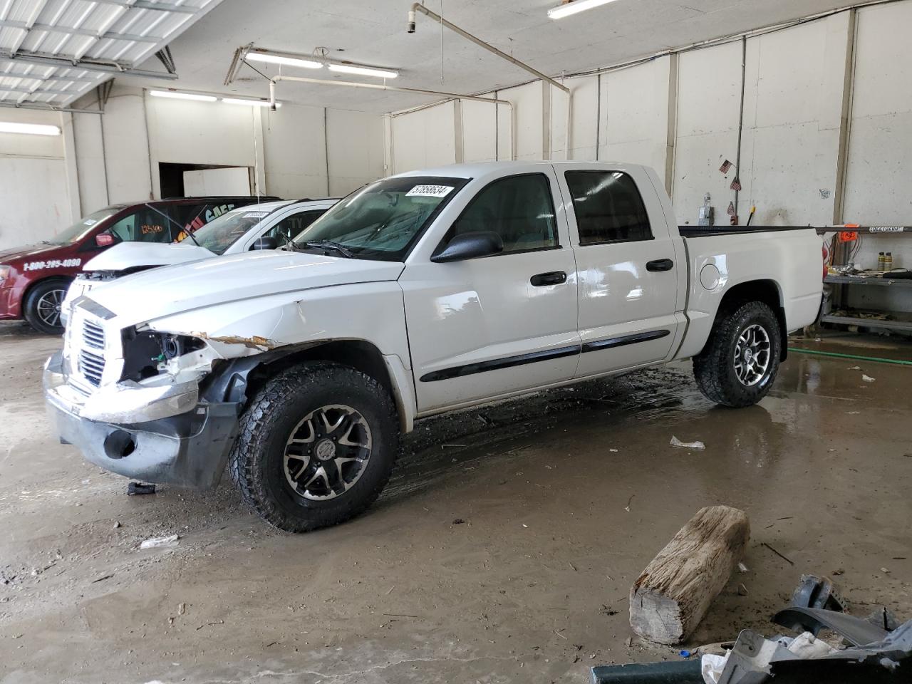 DODGE DAKOTA 2005
