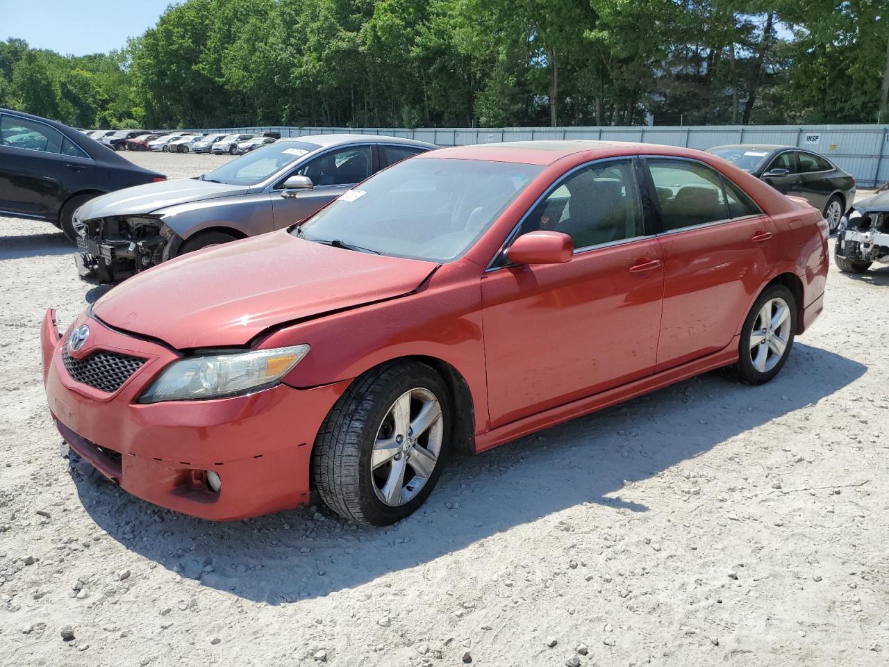 TOYOTA CAMRY 2011