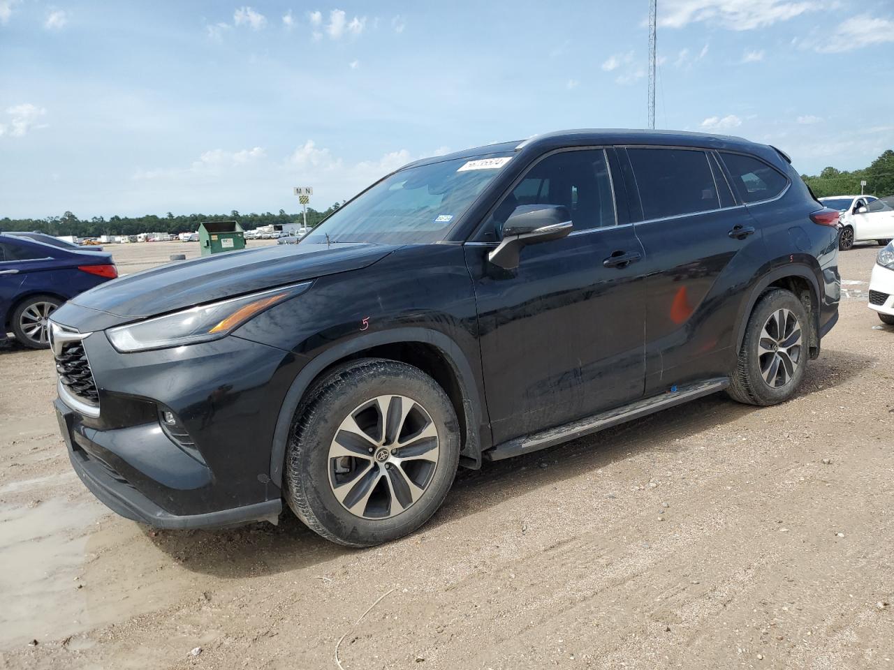 TOYOTA HIGHLANDER 2022