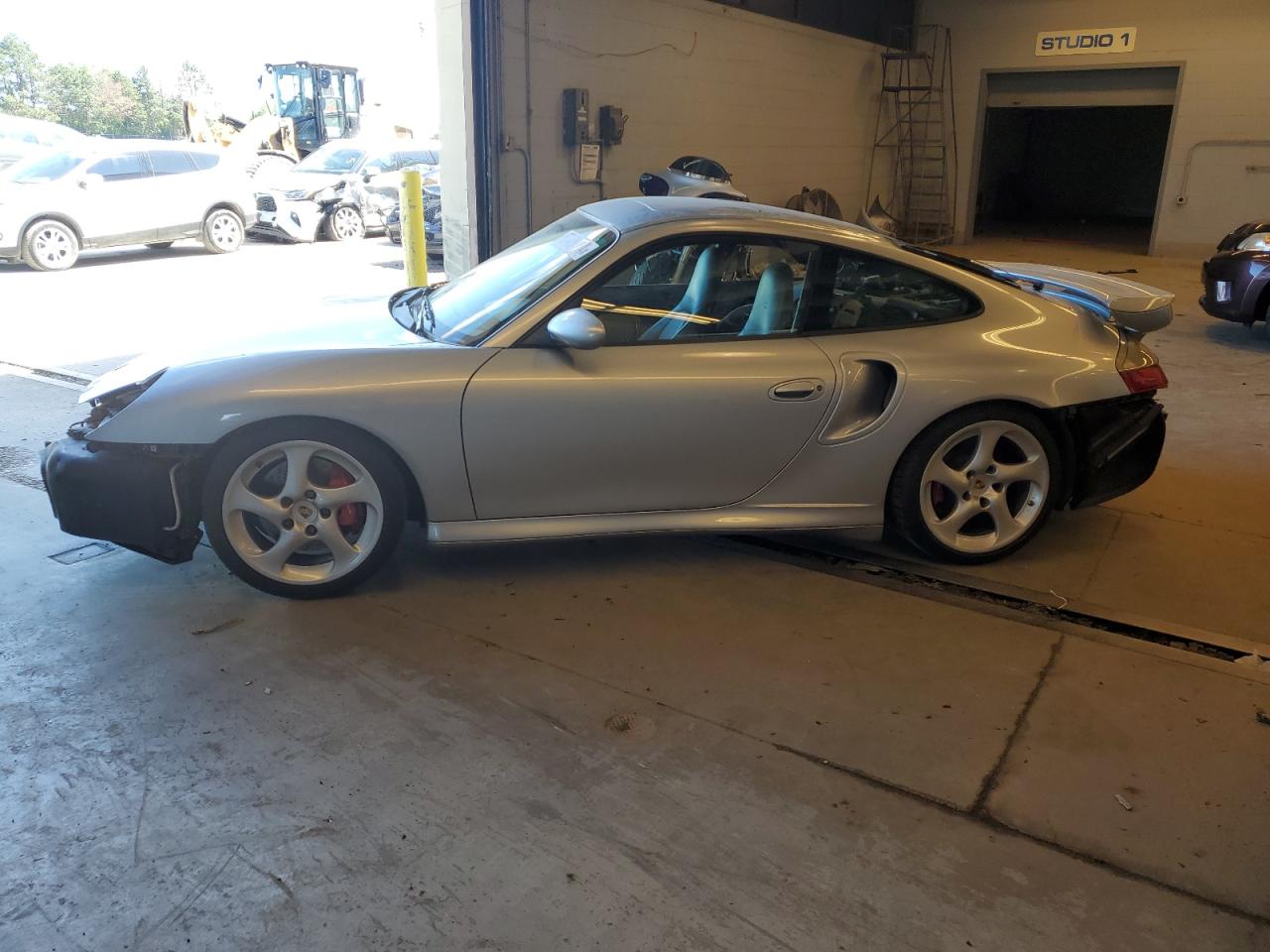 PORSCHE 911 2003