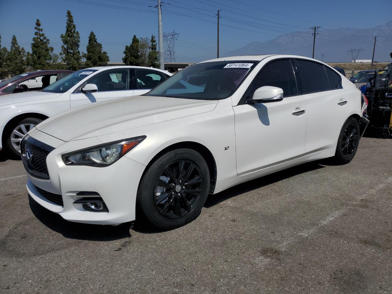 INFINITI Q50 2015