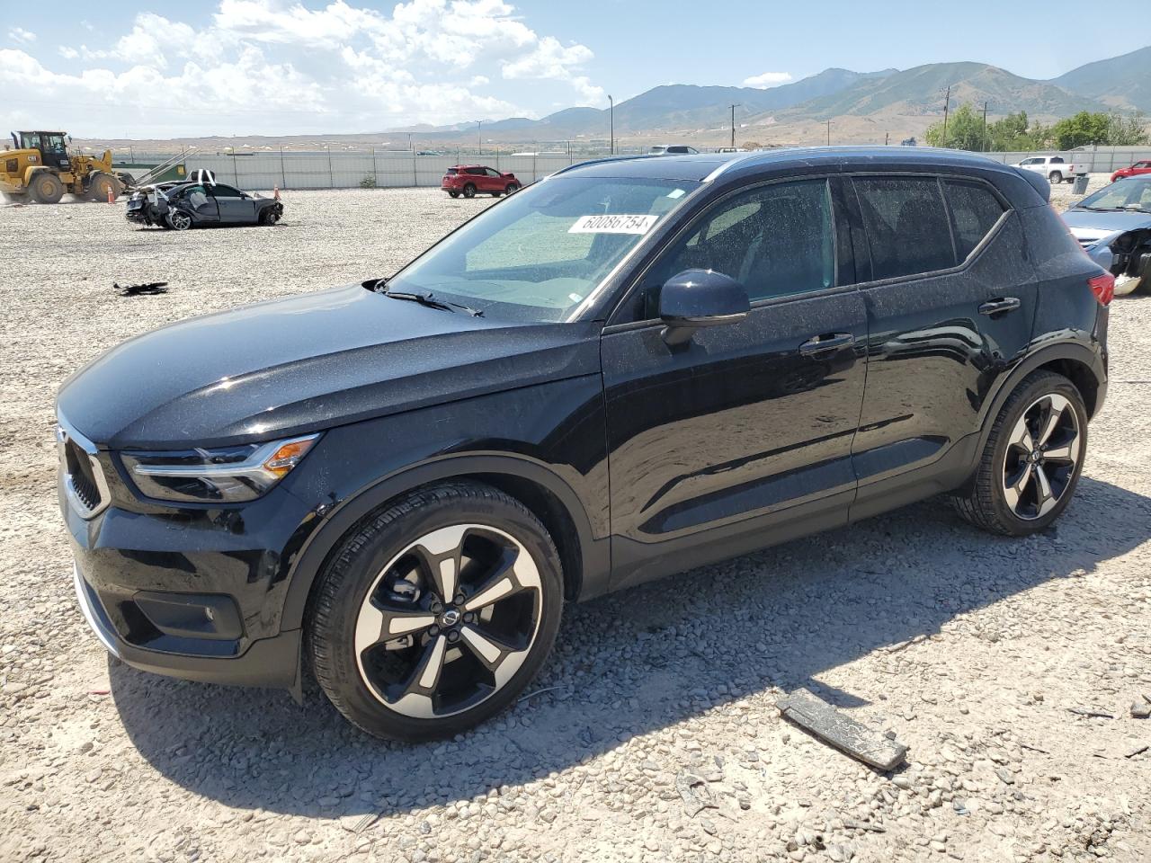 VOLVO XC40 2020