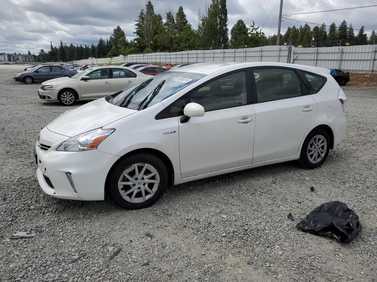 TOYOTA PRIUS V 2014