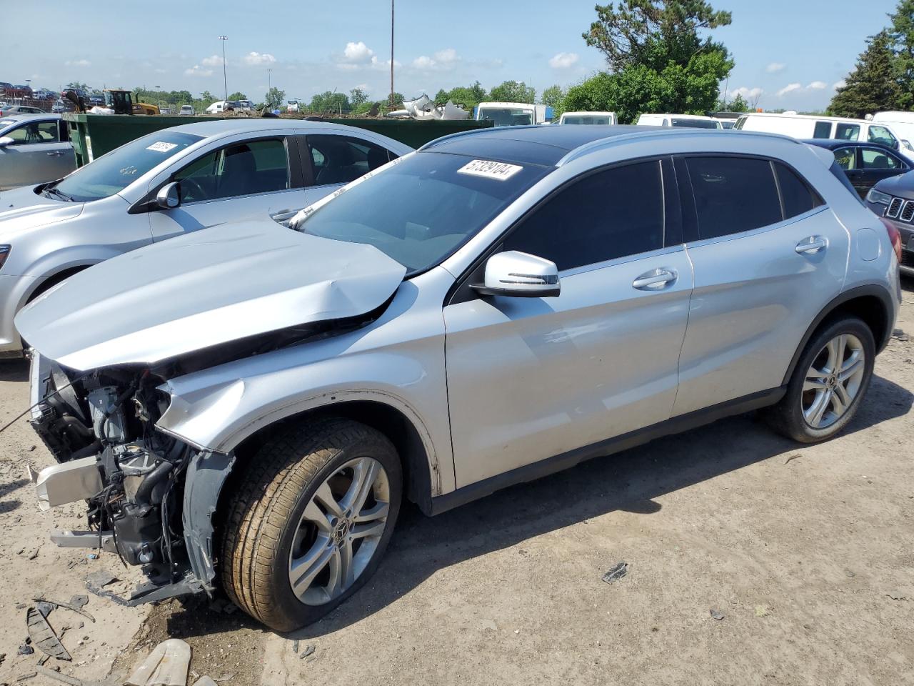 MERCEDES-BENZ GLA-CLASS 2019