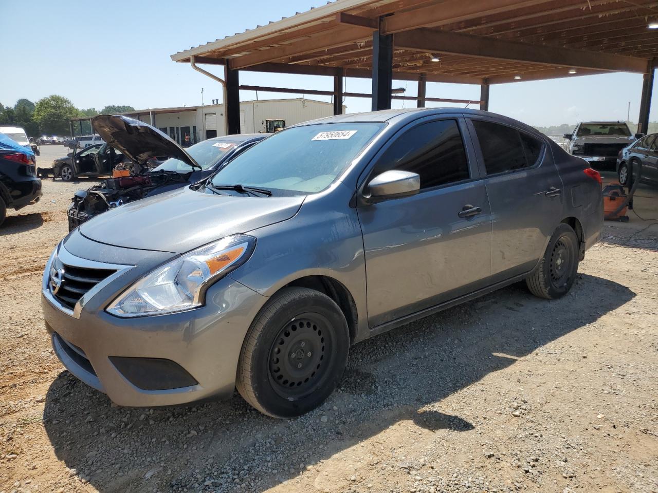 NISSAN VERSA S 2019