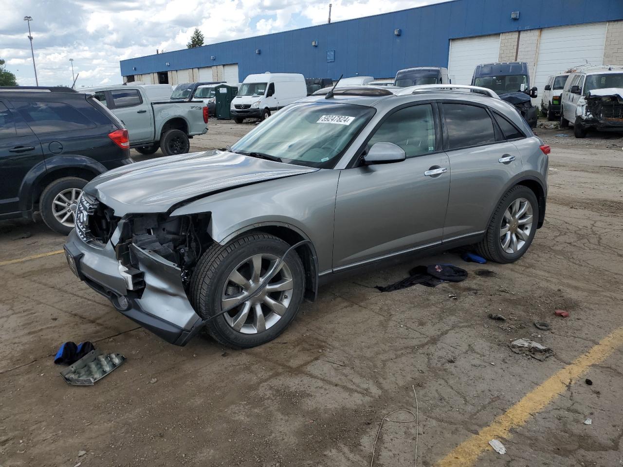 INFINITI FX35 2004