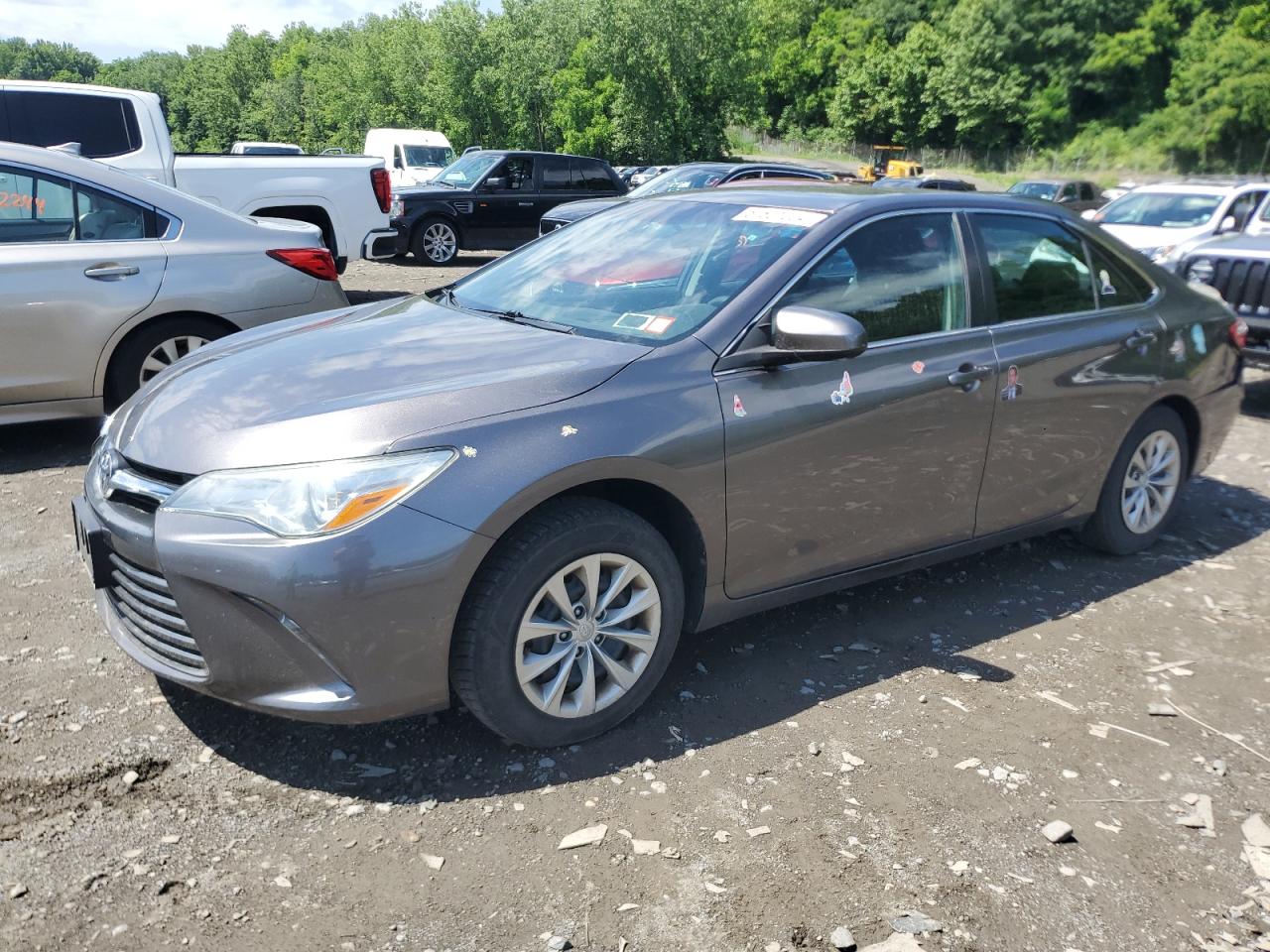 TOYOTA CAMRY LE 2017