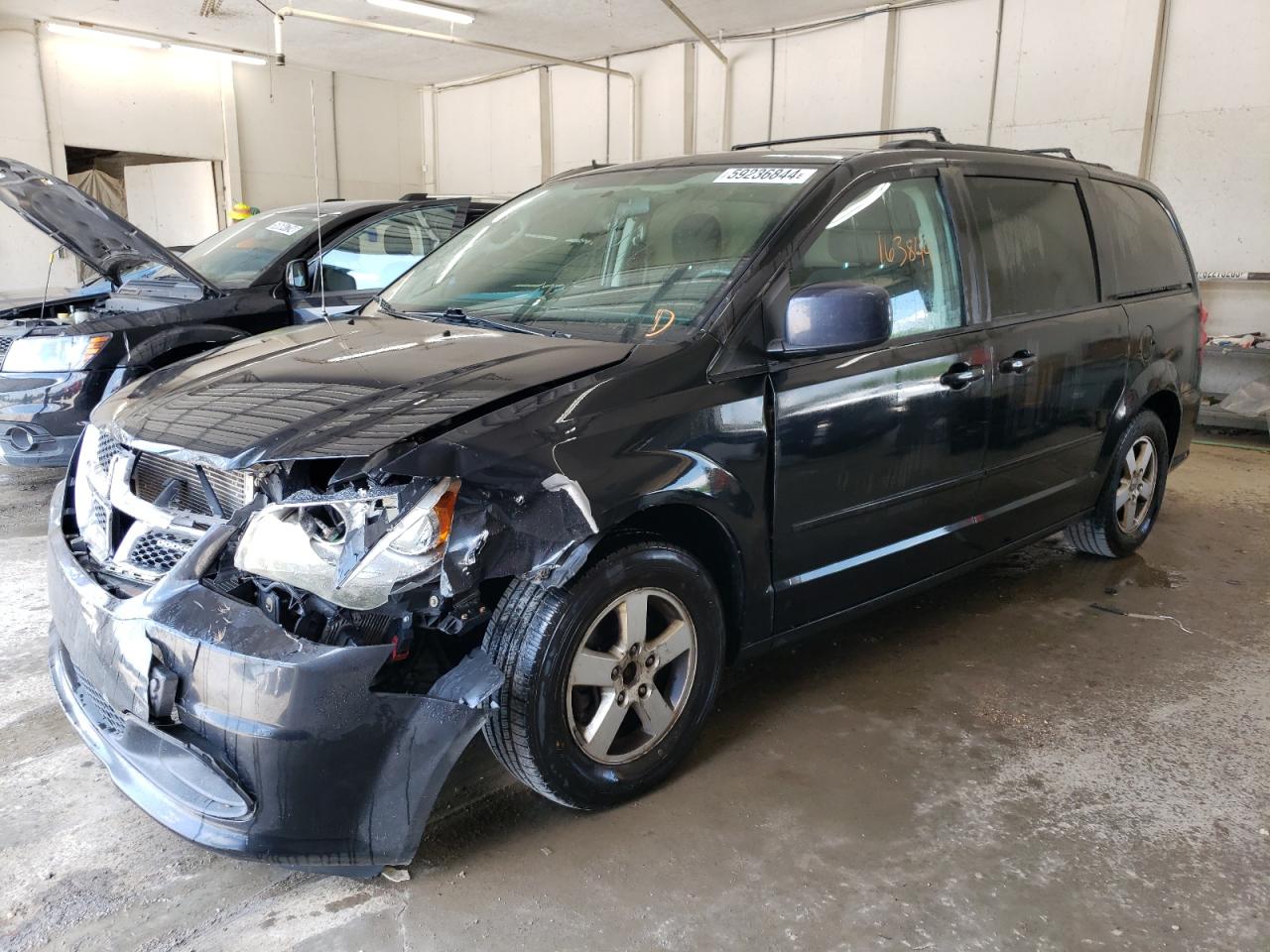 DODGE CARAVAN 2012