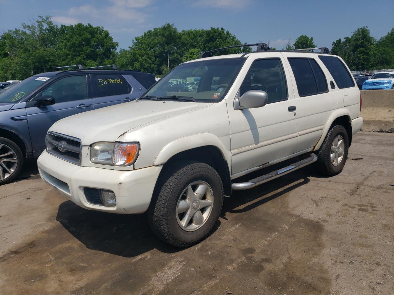 NISSAN PATHFINDER 2001