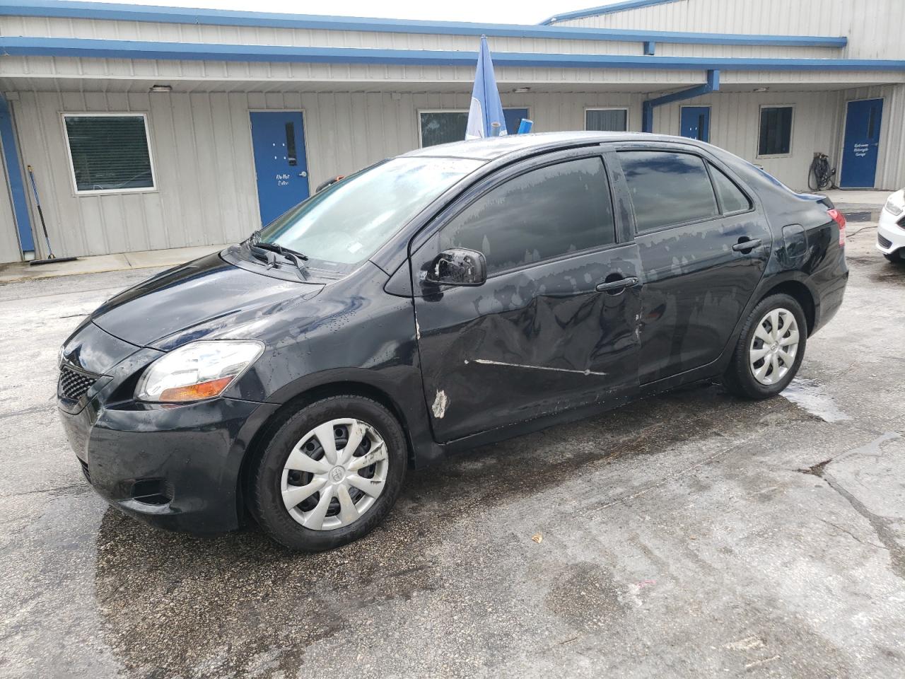 TOYOTA YARIS 2012