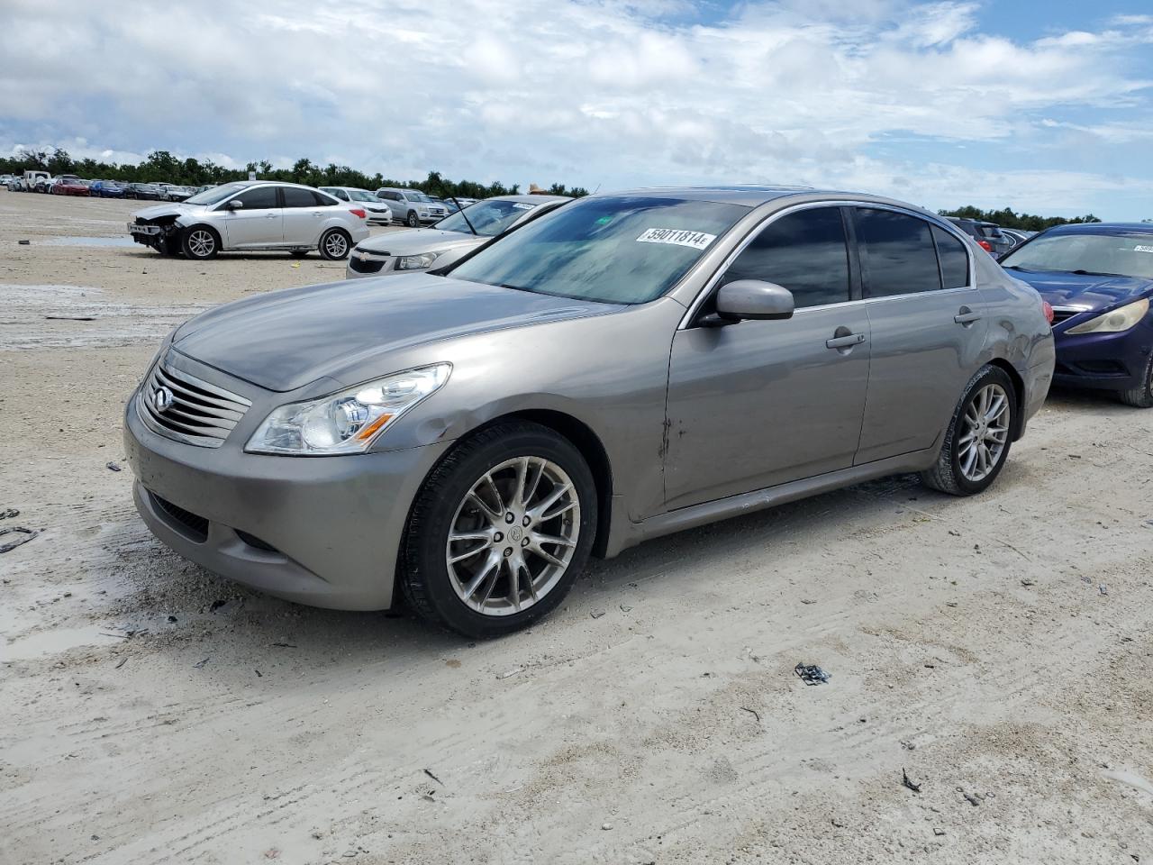 INFINITI G35 2008