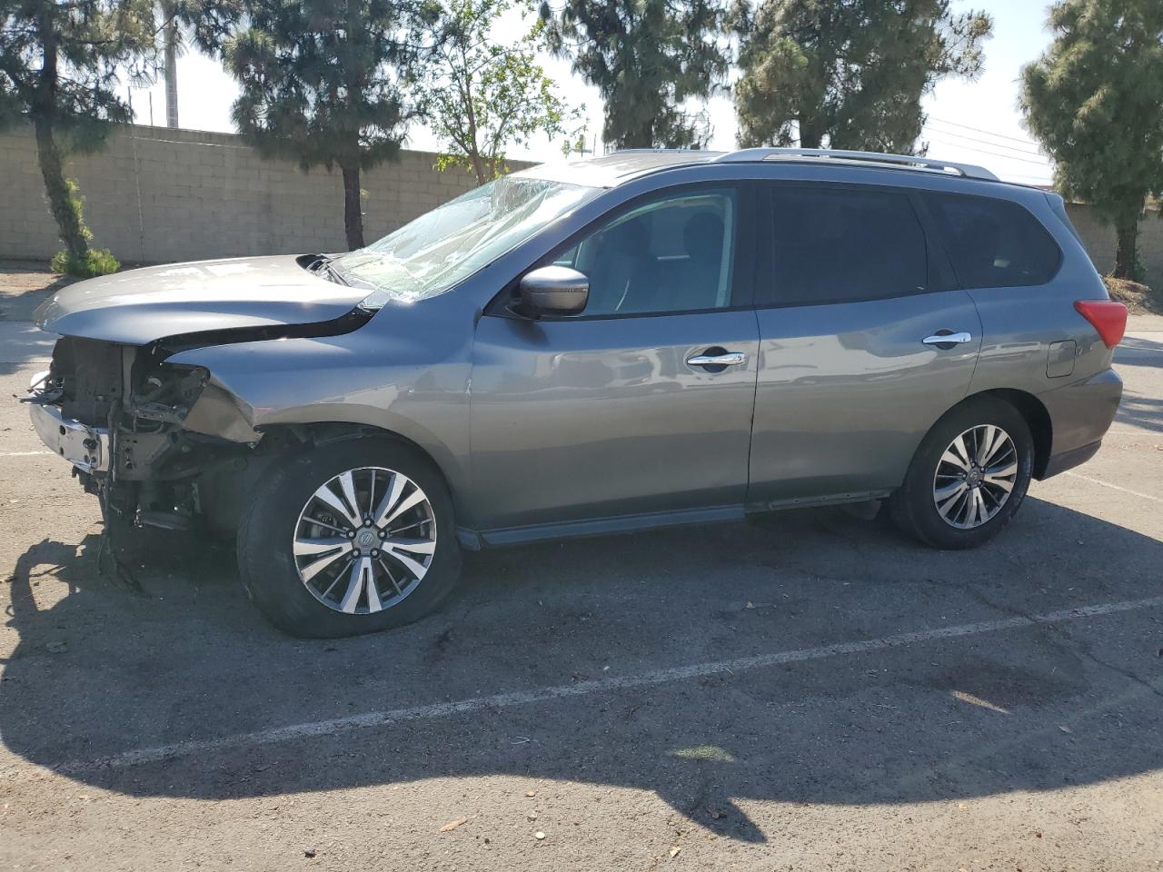 NISSAN PATHFINDER 2020