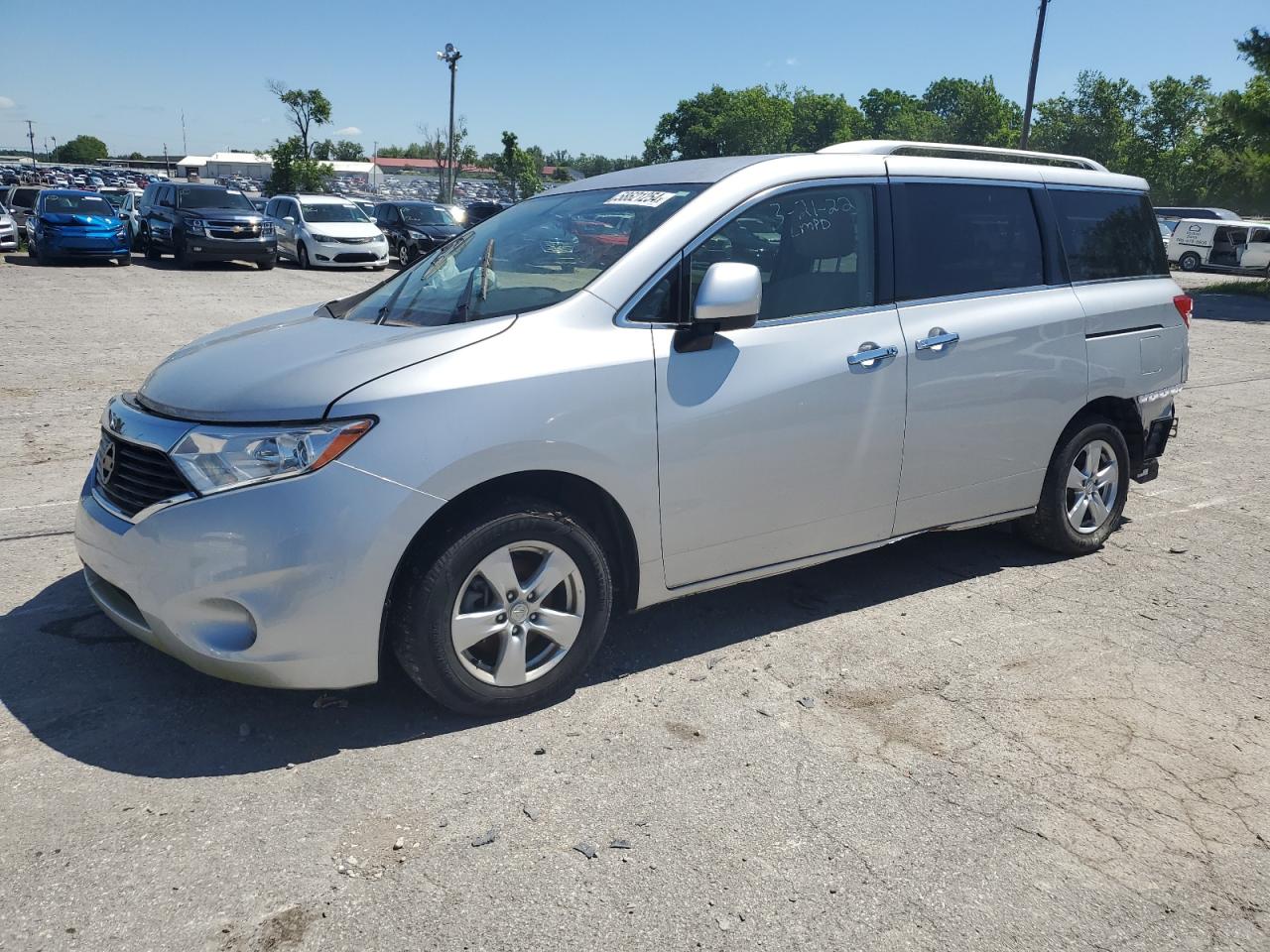 NISSAN QUEST 2017