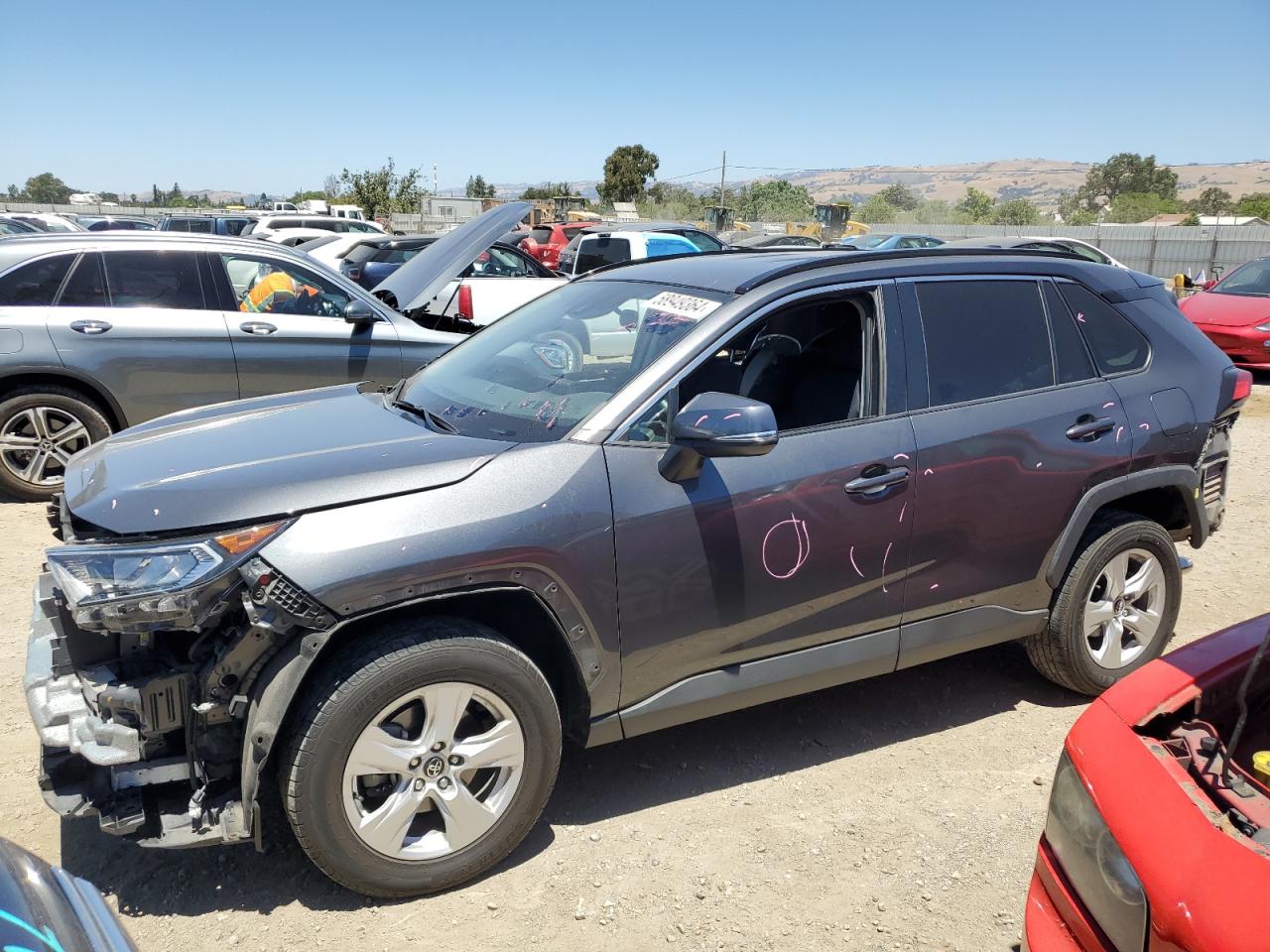 TOYOTA RAV4 2021