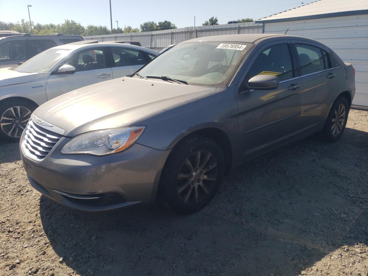CHRYSLER 200 2013