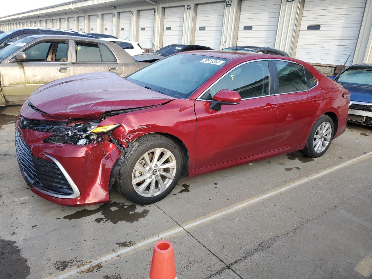 TOYOTA CAMRY LE 2022