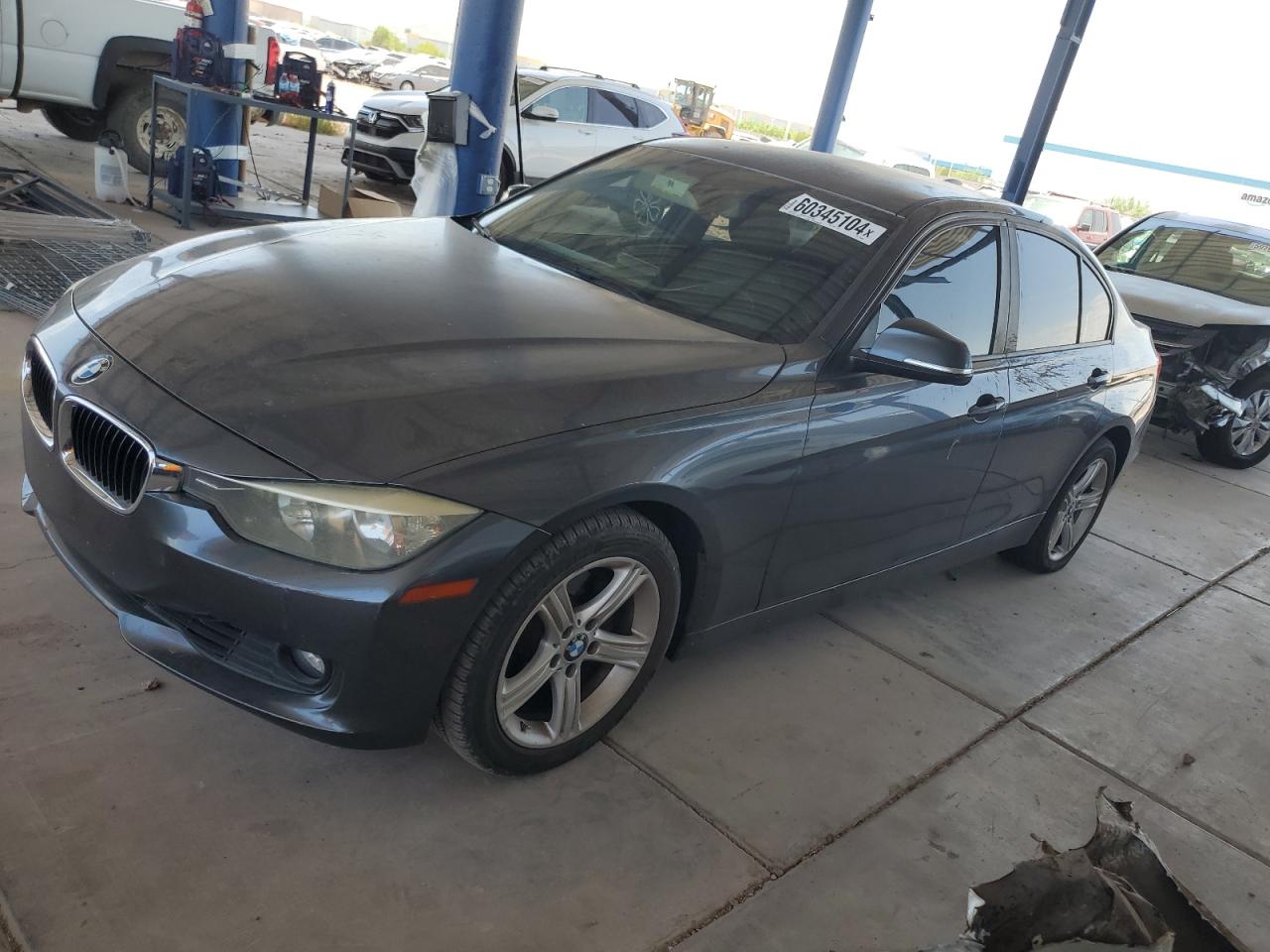 BMW 3 SERIES 2013