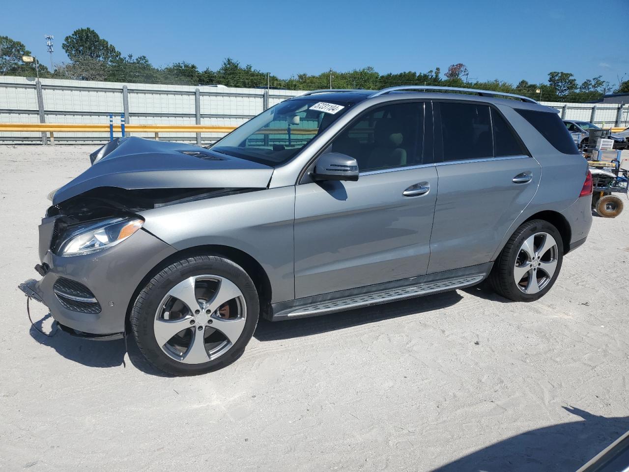 MERCEDES-BENZ GLE-CLASS 2016