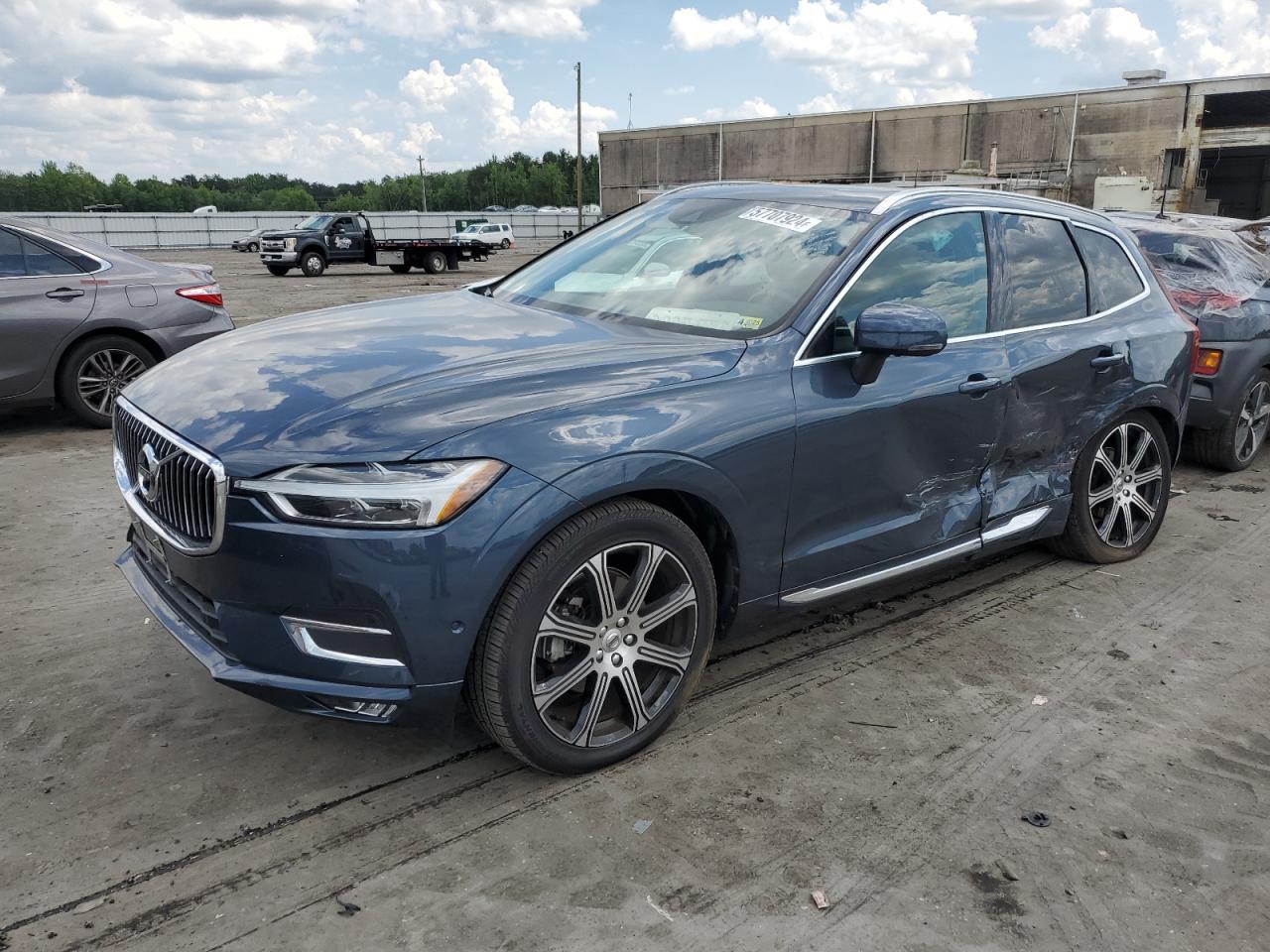 VOLVO XC60 2021