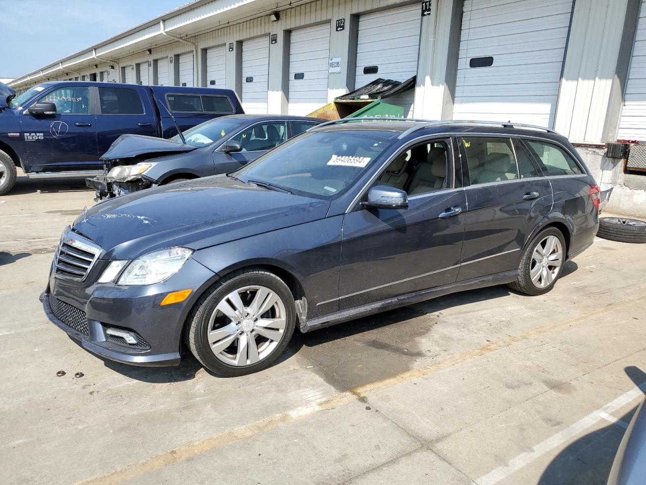 MERCEDES-BENZ E-CLASS 2011