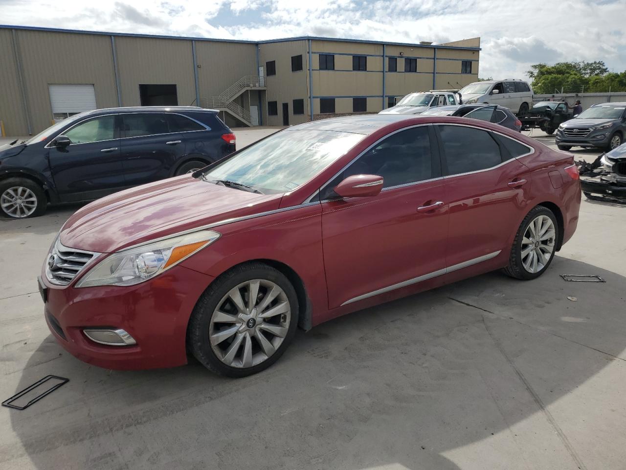 HYUNDAI AZERA GLS 2014