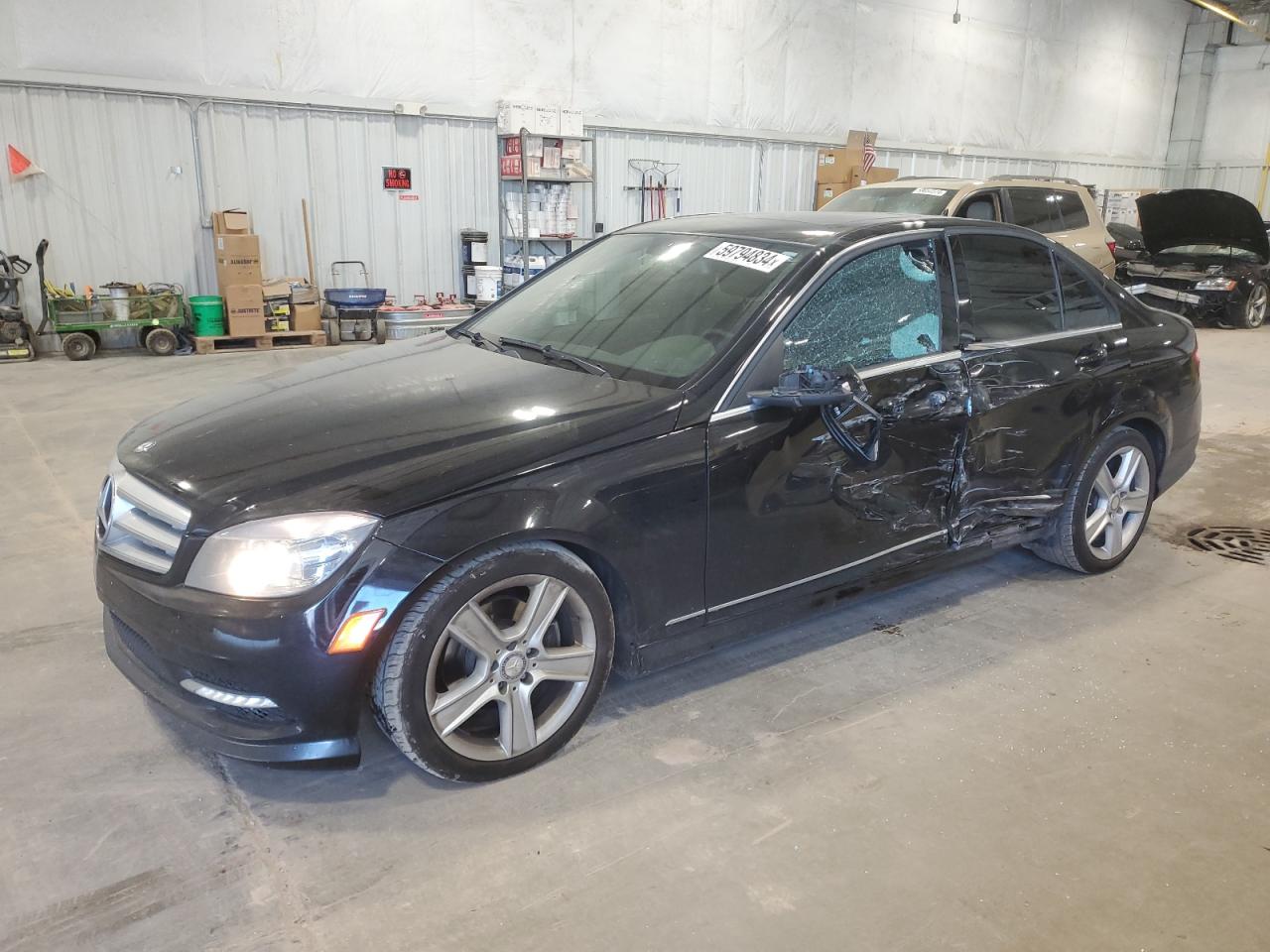 MERCEDES-BENZ C-CLASS 2011