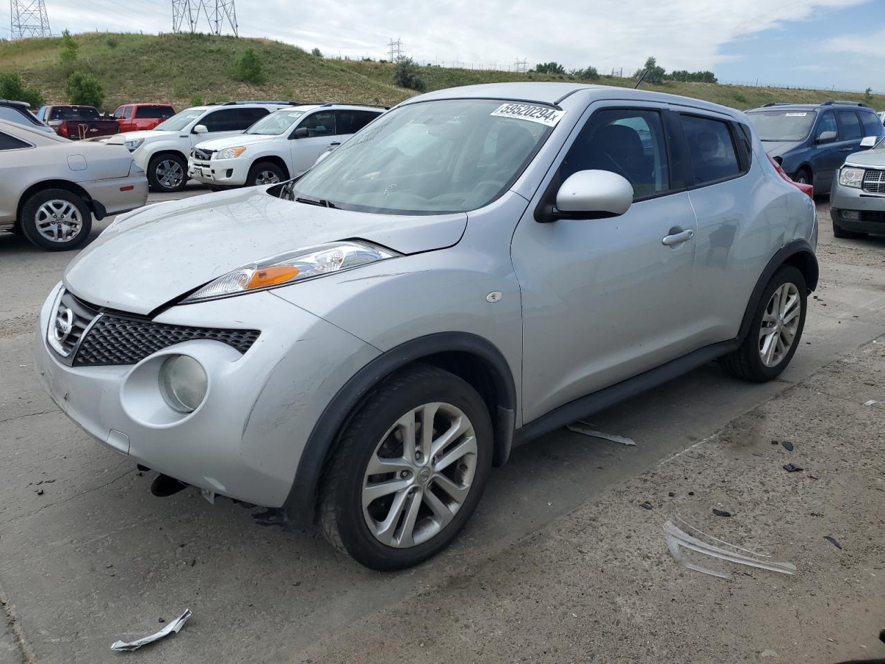 NISSAN JUKE 2013