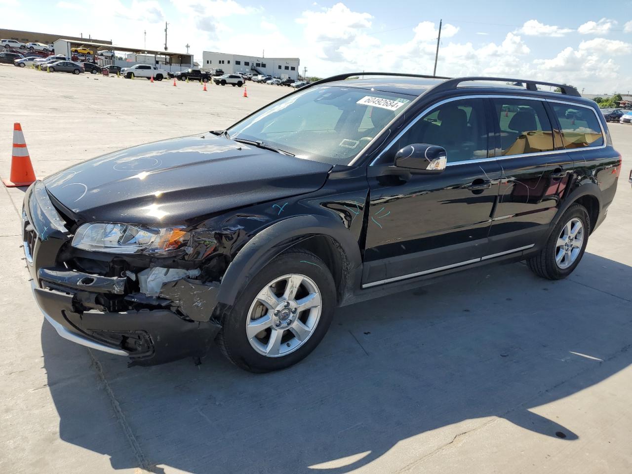 VOLVO XC70 2013