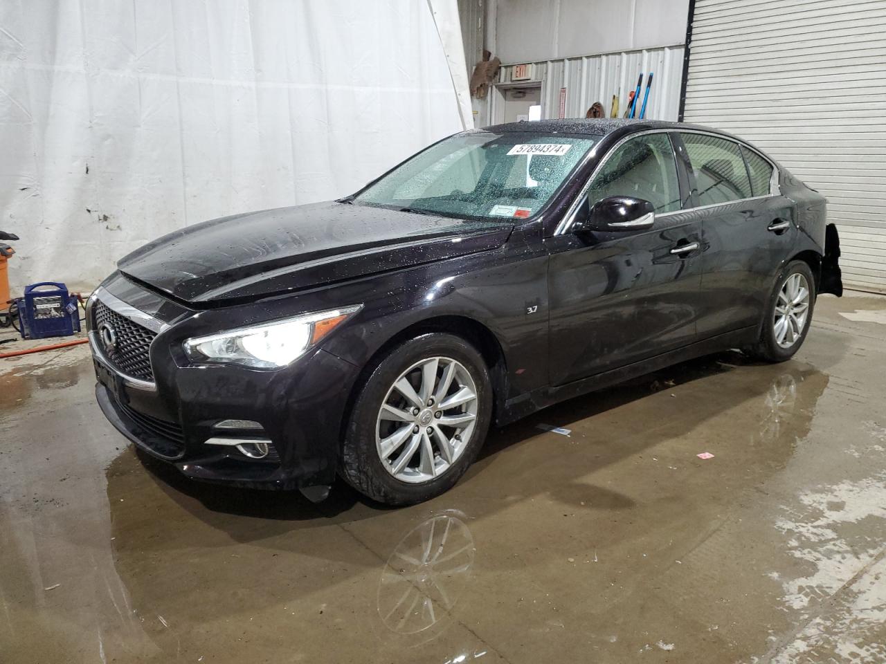 INFINITI Q50 2015
