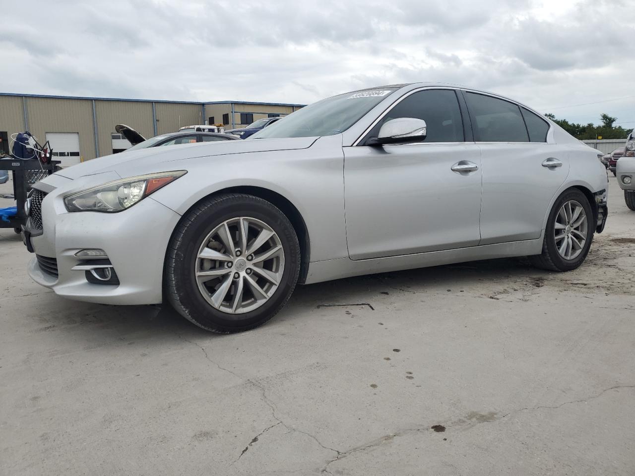 INFINITI Q50 2014
