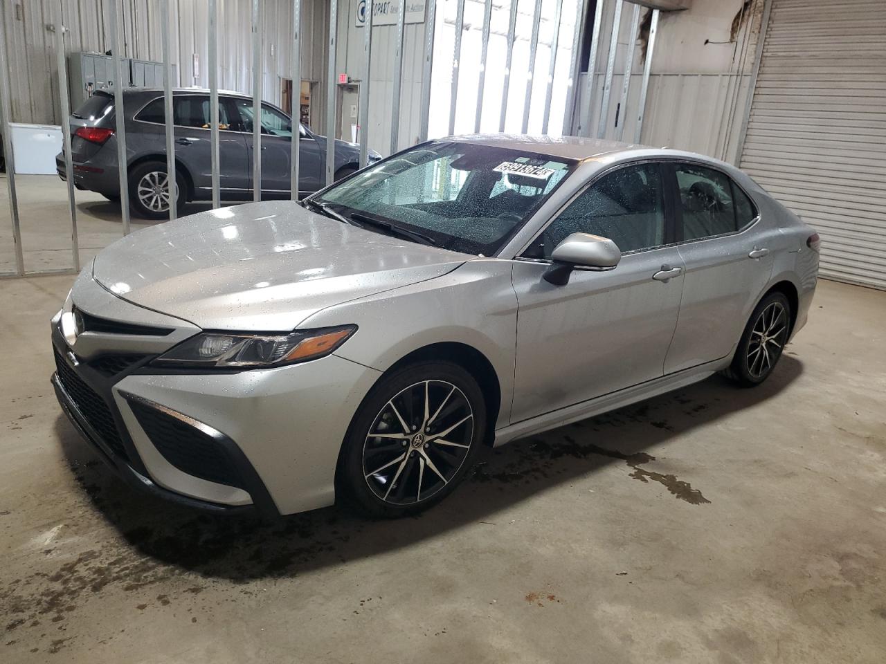 TOYOTA CAMRY 2023