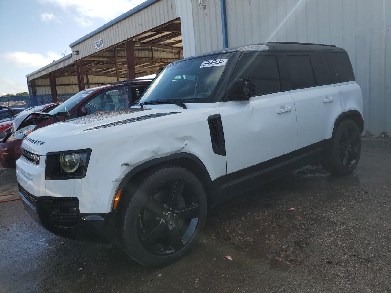 LAND ROVER DEFENDER 2023
