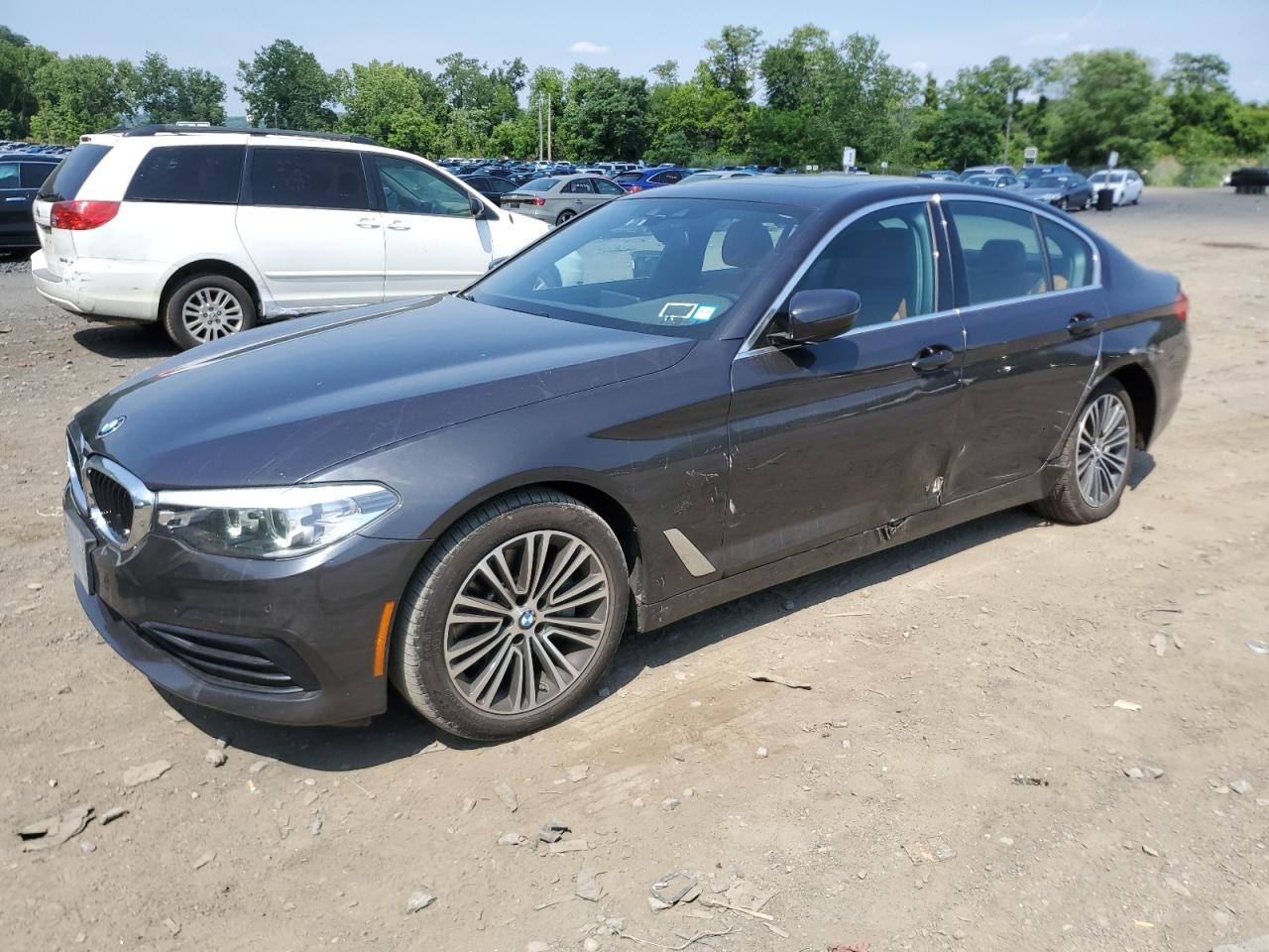 BMW 5 SERIES 2019