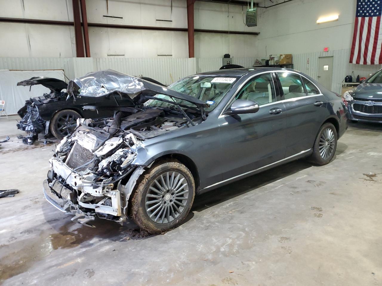 MERCEDES-BENZ C-CLASS 2015