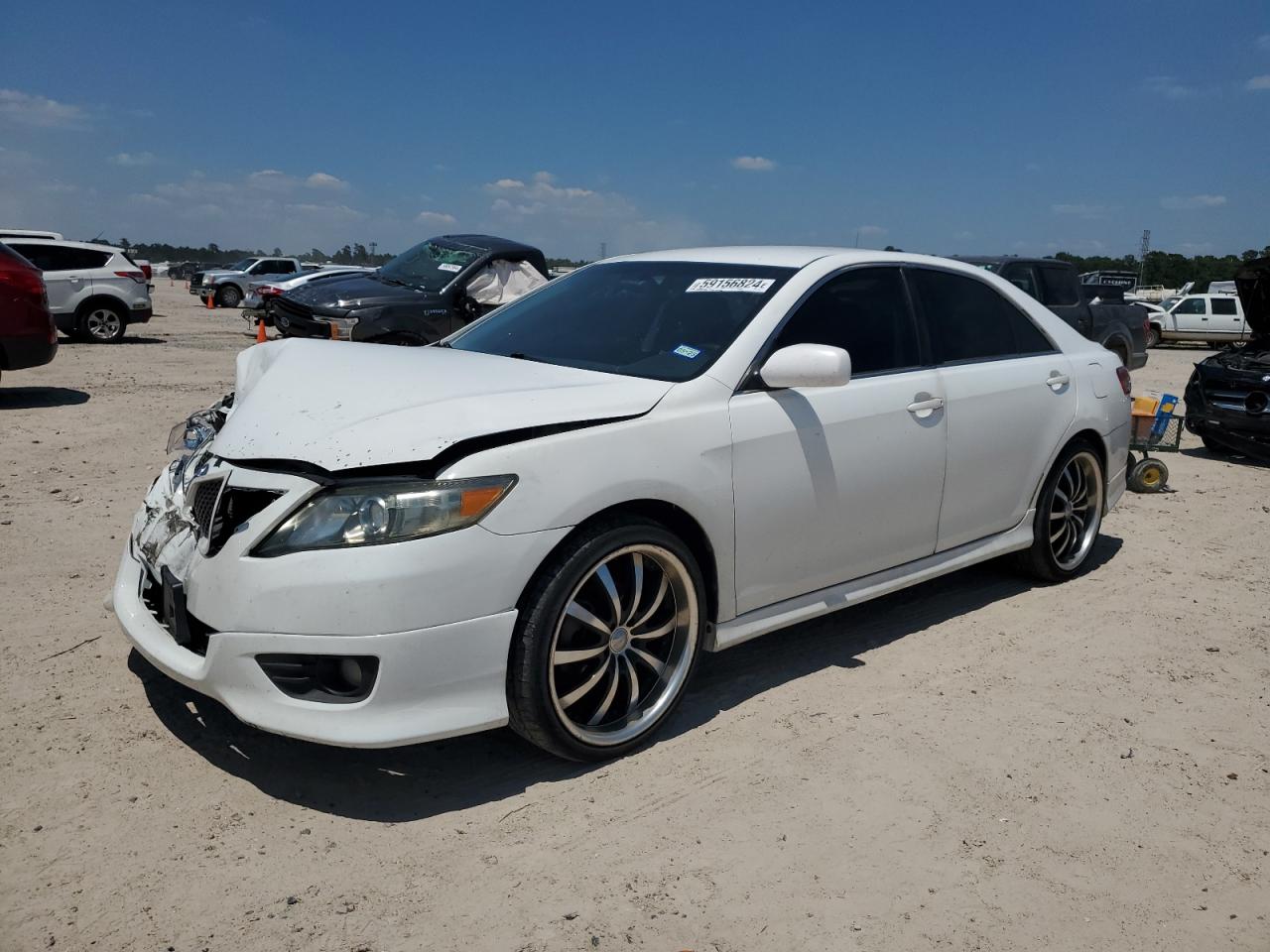 TOYOTA CAMRY 2010