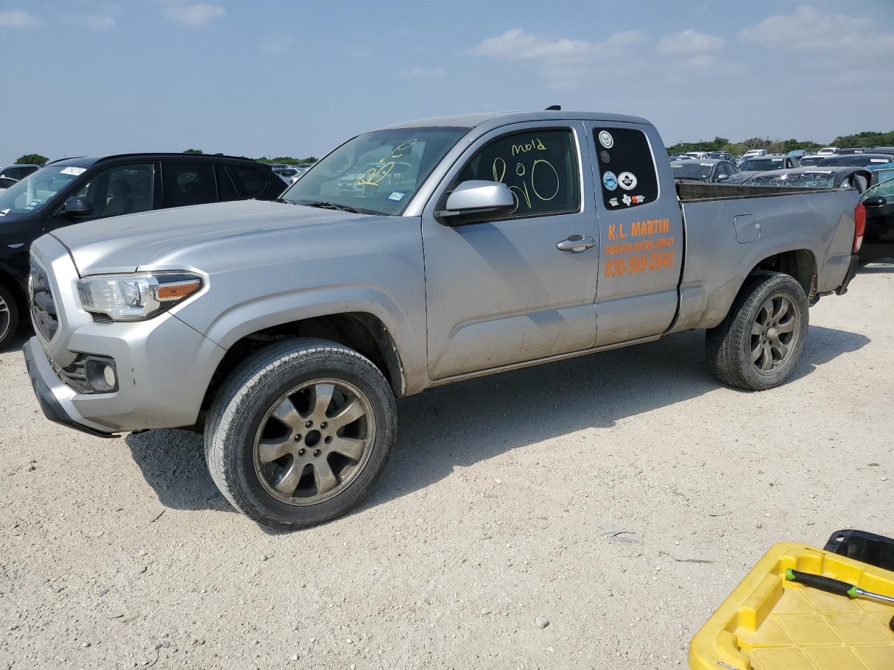 TOYOTA TACOMA 2016
