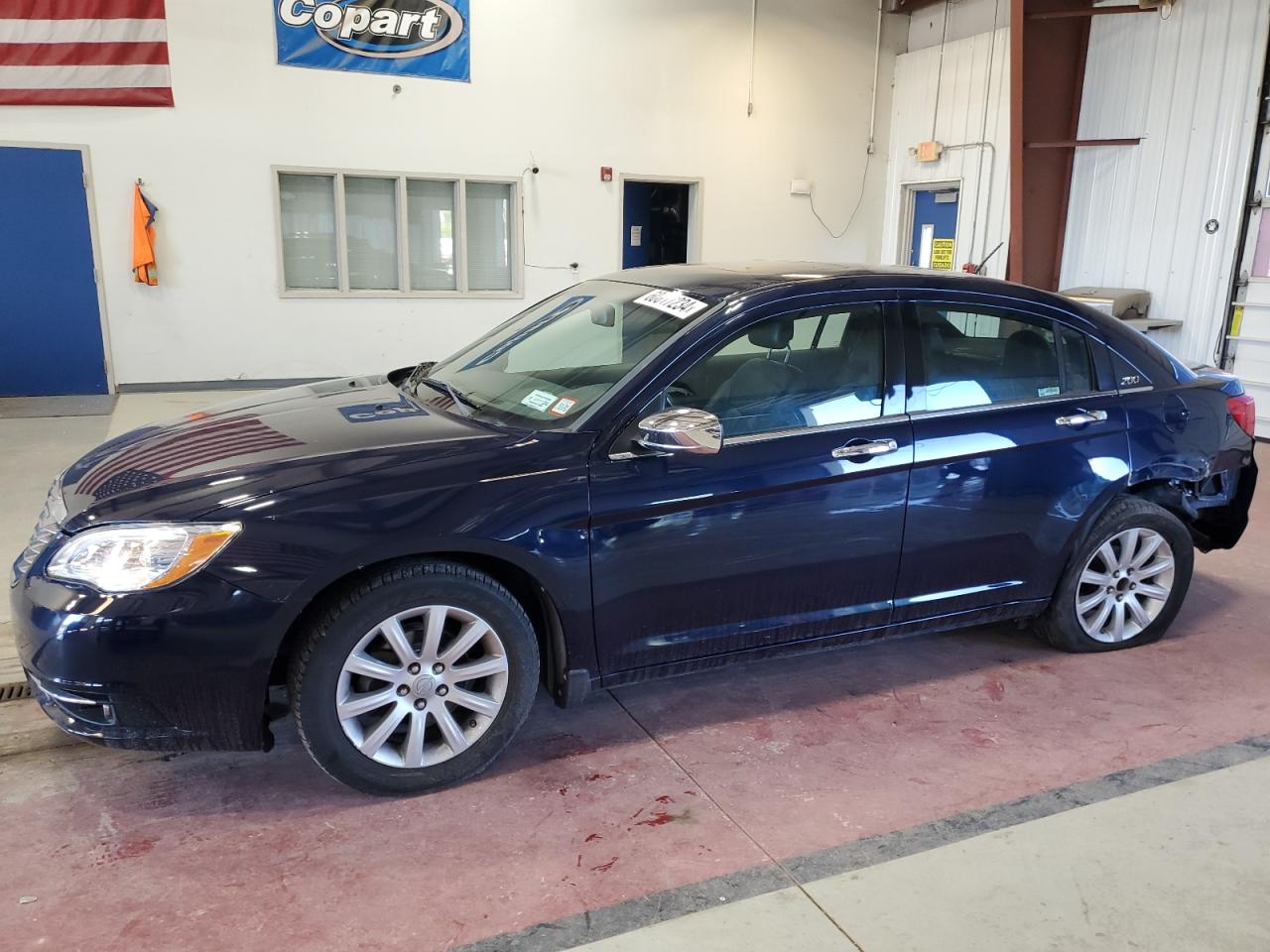 CHRYSLER 200 2013