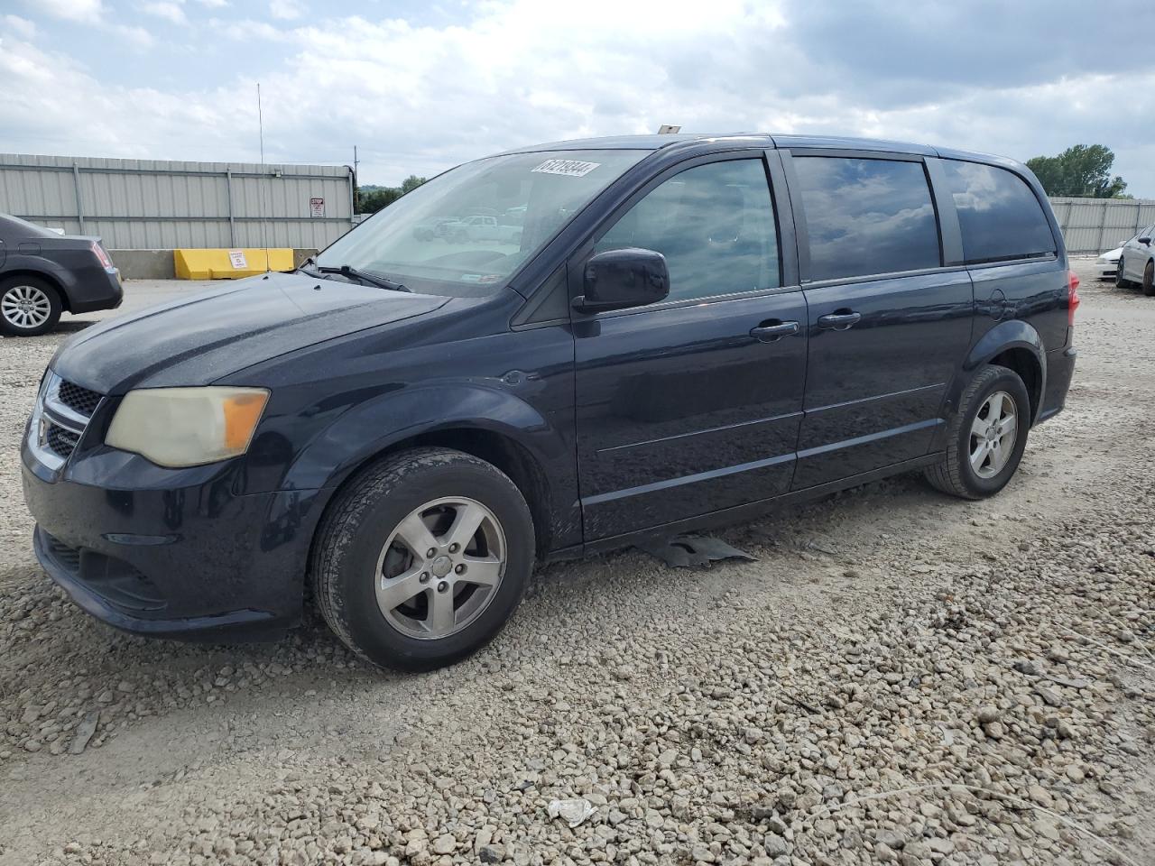 DODGE CARAVAN 2011