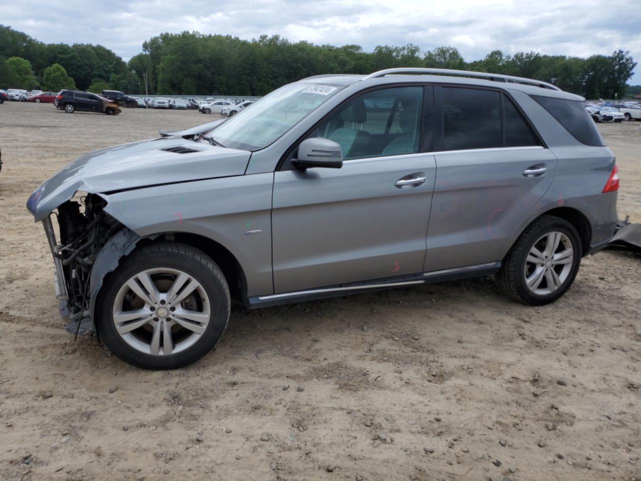 MERCEDES-BENZ M-CLASS 2012
