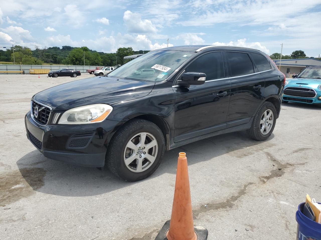 VOLVO XC60 2011