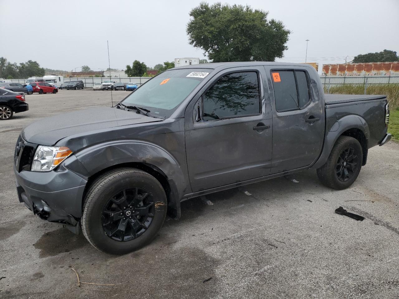 NISSAN FRONTIER 2021