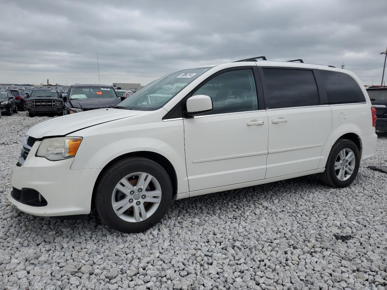 DODGE CARAVAN 2011