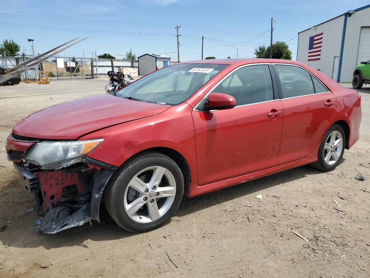 TOYOTA CAMRY L 2013